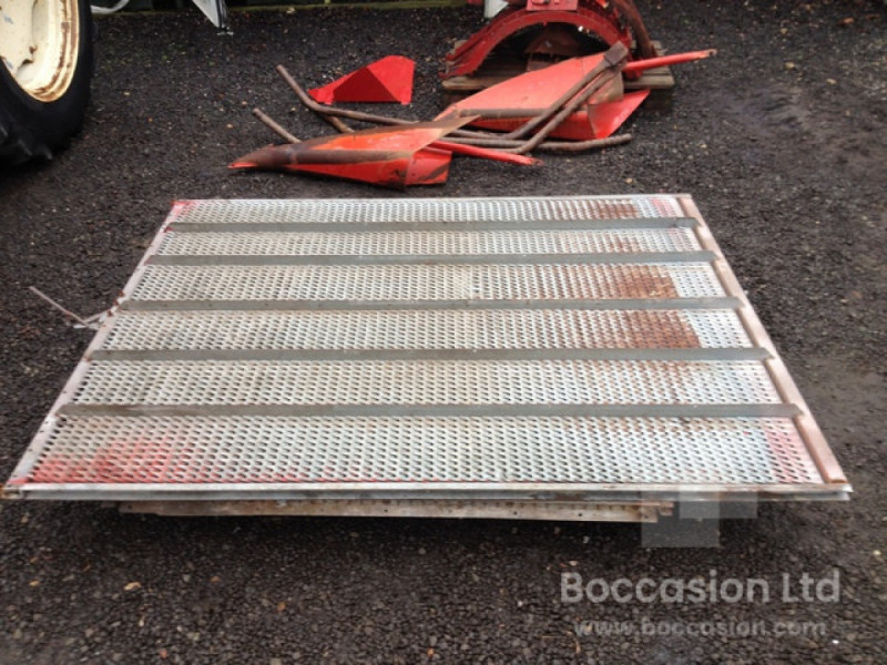 1995 Case IH Axial Flow Grain Sieves