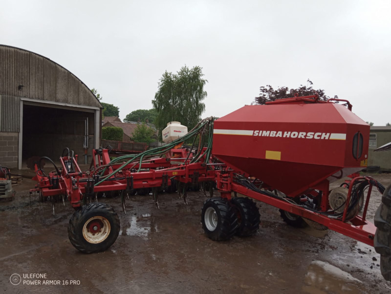 2000 Horsch C08