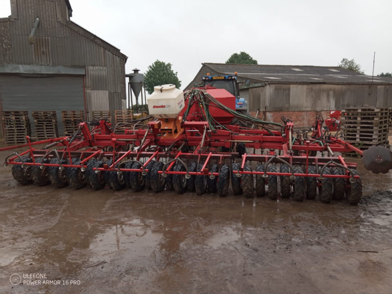 2000 Horsch C08