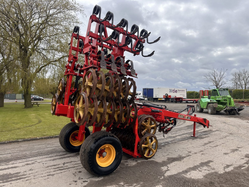 2004 Vaderstad  Rexuis Twin RST 450