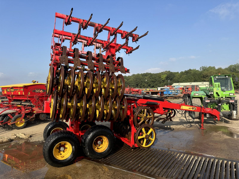 2005 Vaderstad  Rexuis Twin RST 550