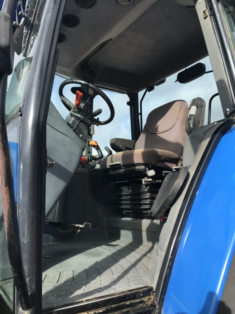 2006 New Holland TM 155 Range commad