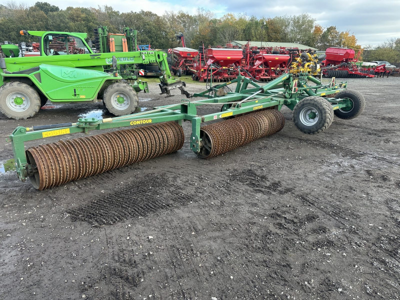 2008 Cousins Contour  12.8m Cambridge 24''2rolls.