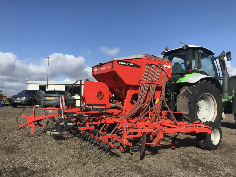 2008 Kuhn Megant 400-32