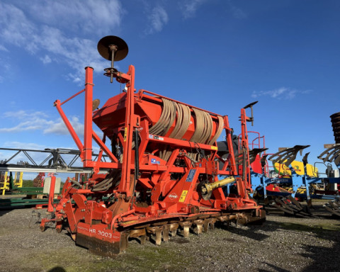 2008 Kuhn Venta LC 302 and HR 3003D