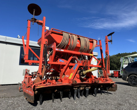 2008 Kuhn Venta LC 302 and HR 3003D