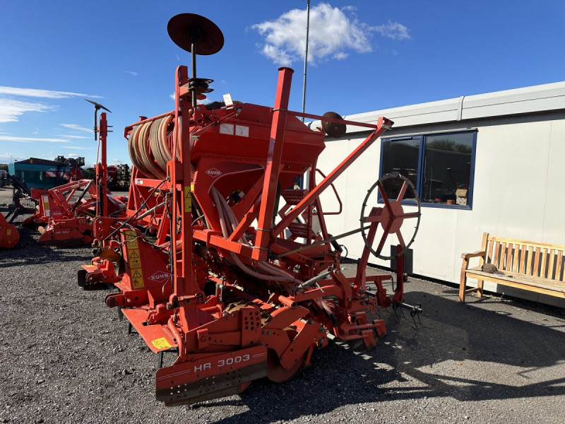 2008 Kuhn Venta LC 302 and HR 3003D