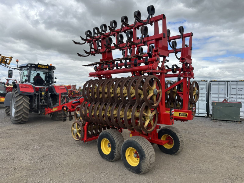 2009 Vaderstad  Rexuis Twin RST 630 