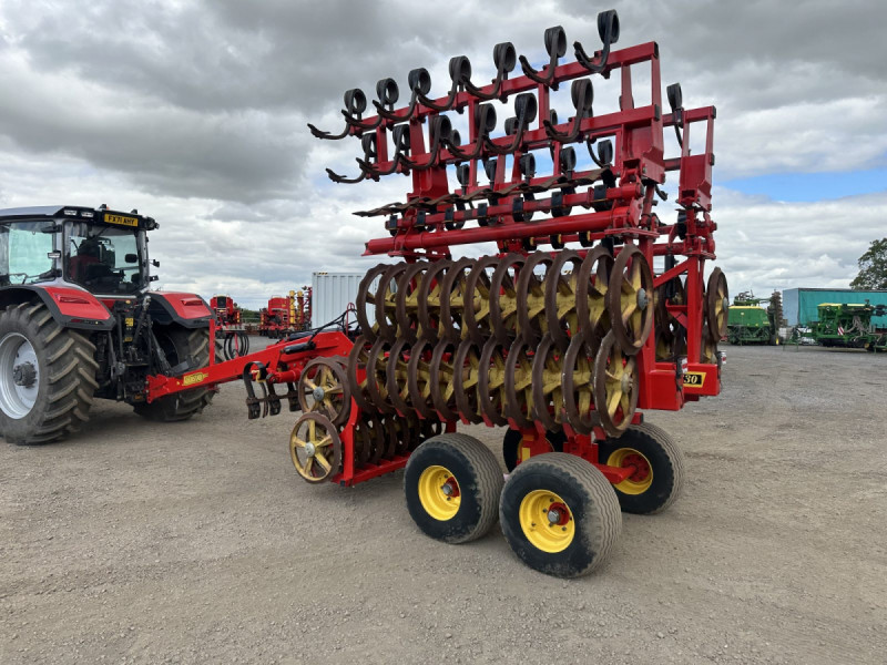 2009 Vaderstad  Rexuis Twin RST 630 