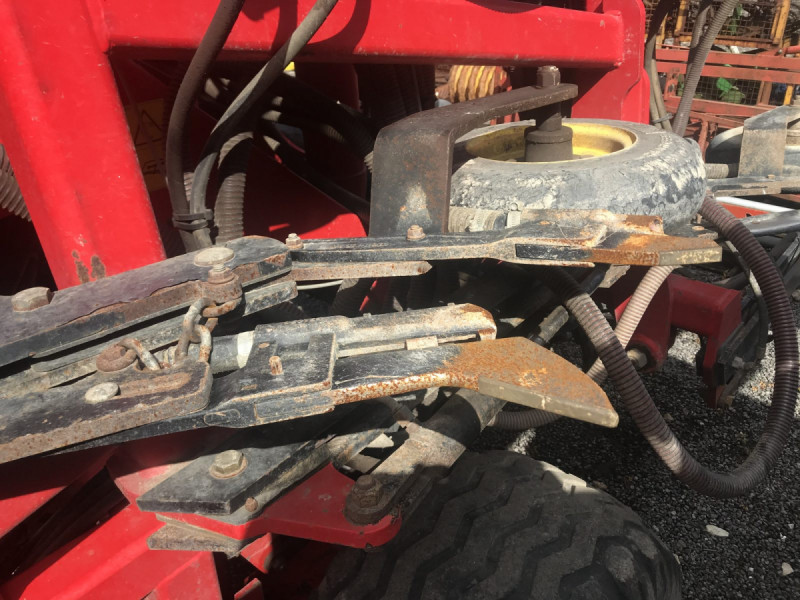 2009 Vaderstad  seed hawk