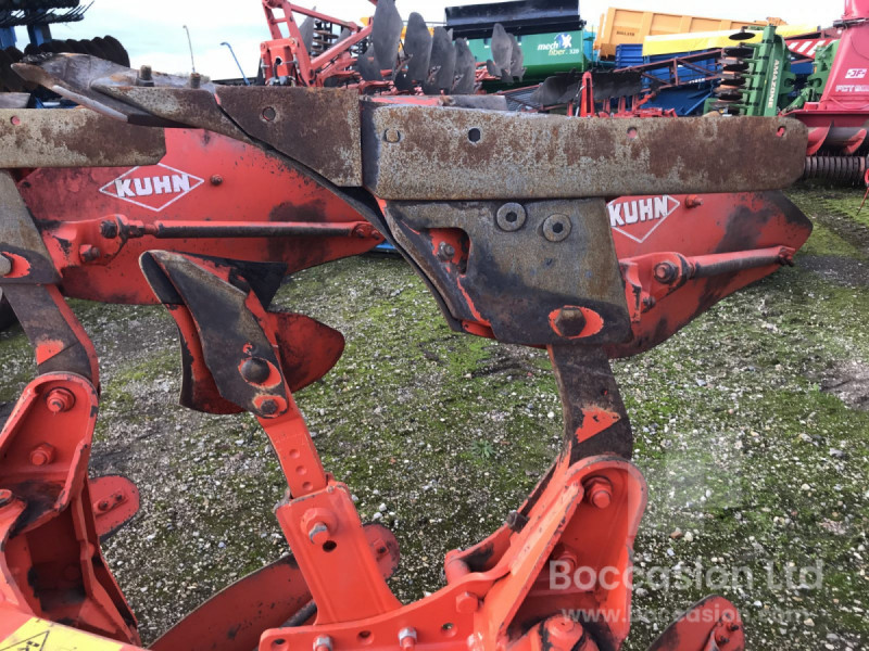 2010 Kuhn Varimaster 152