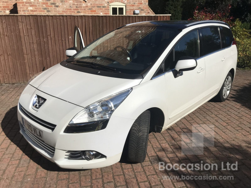 2010 Peugeot  5008 exclusive