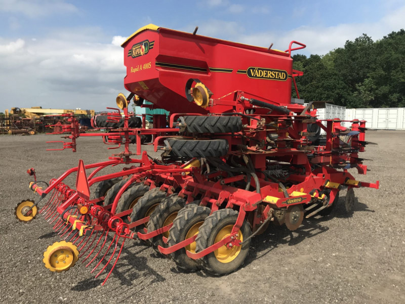 2011 Vaderstad  400s