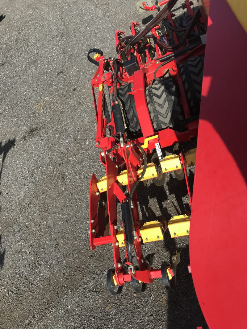 2011 Vaderstad  Spirit ST400