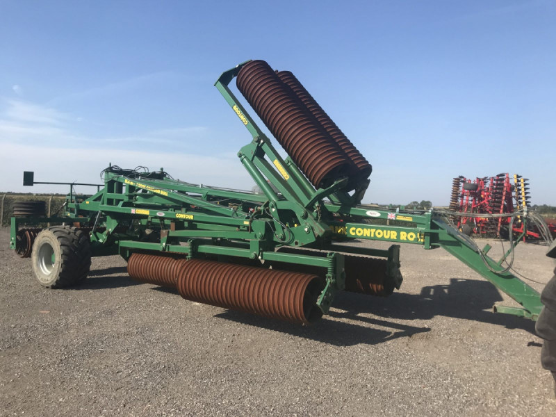 2013 Cousins 15.4m 7 bank contour rolls