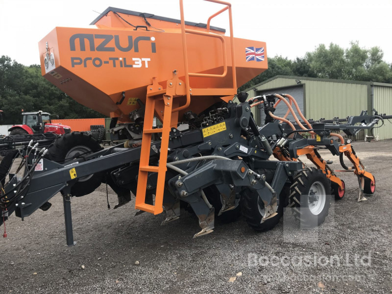 2013 Mzuri Pro-till trailed 3m