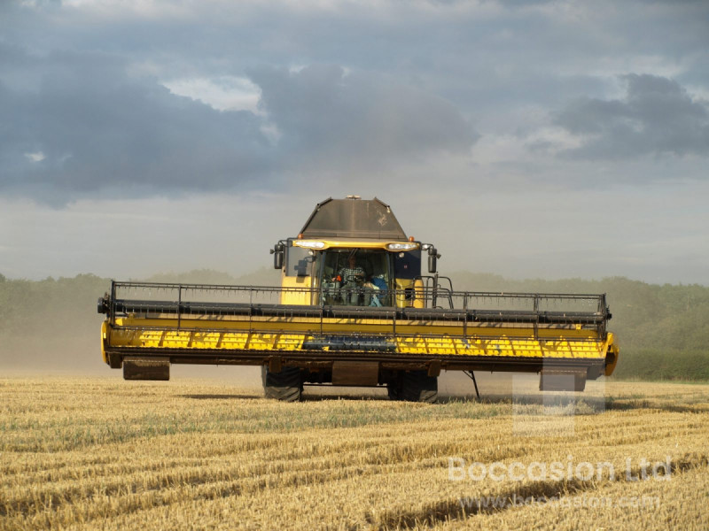 2013 New Holland CR9080 Smart tracks