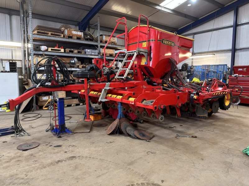 2014 Vaderstad  Rapid  RDA 400s