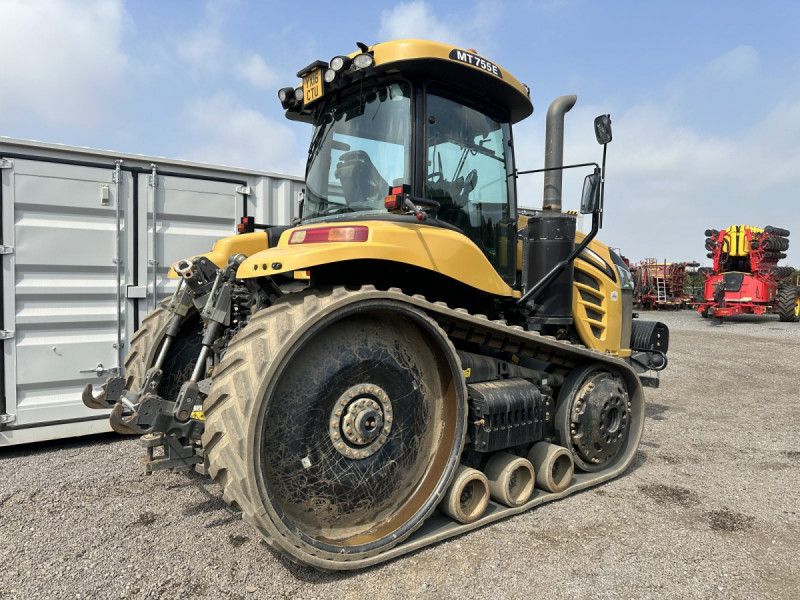 2016 Challenger MT 755E