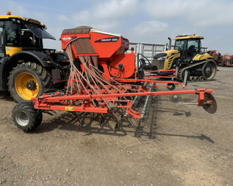 2019 Kuhn MEGANT 600-40