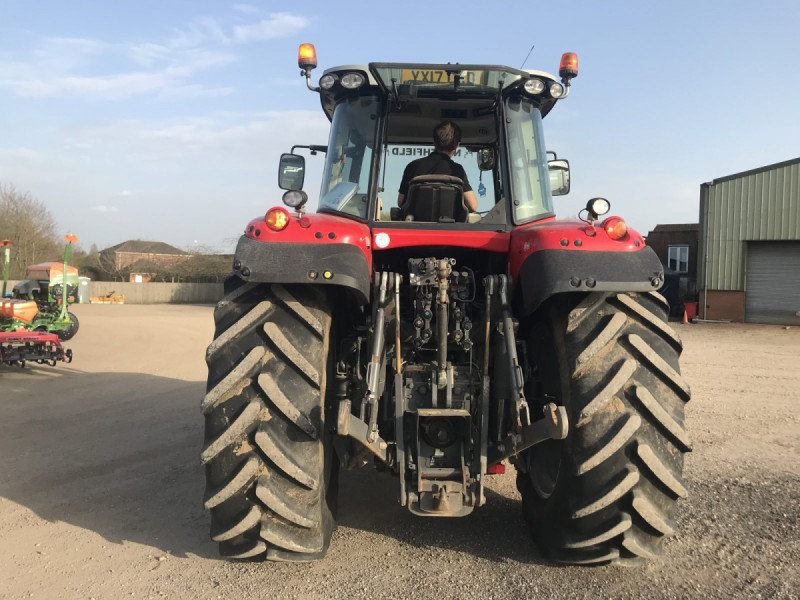 2017 Massey Ferguson 7719 dyna-6 Efficient