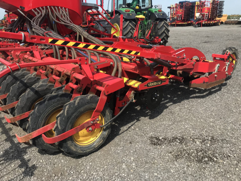 2017 Vaderstad  Rapid A 800S