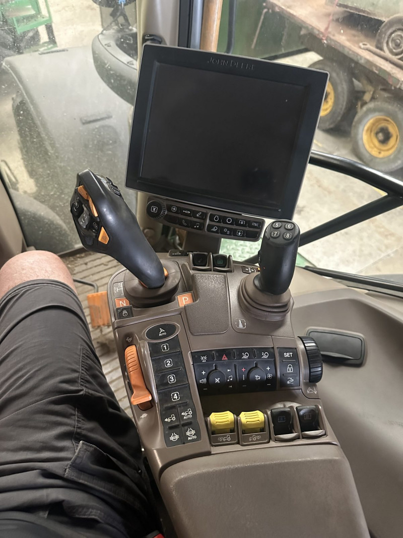 2019 John Deere 6250R