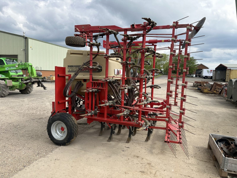 2019 Weaving Sabre 6m auto reset  tines seeder