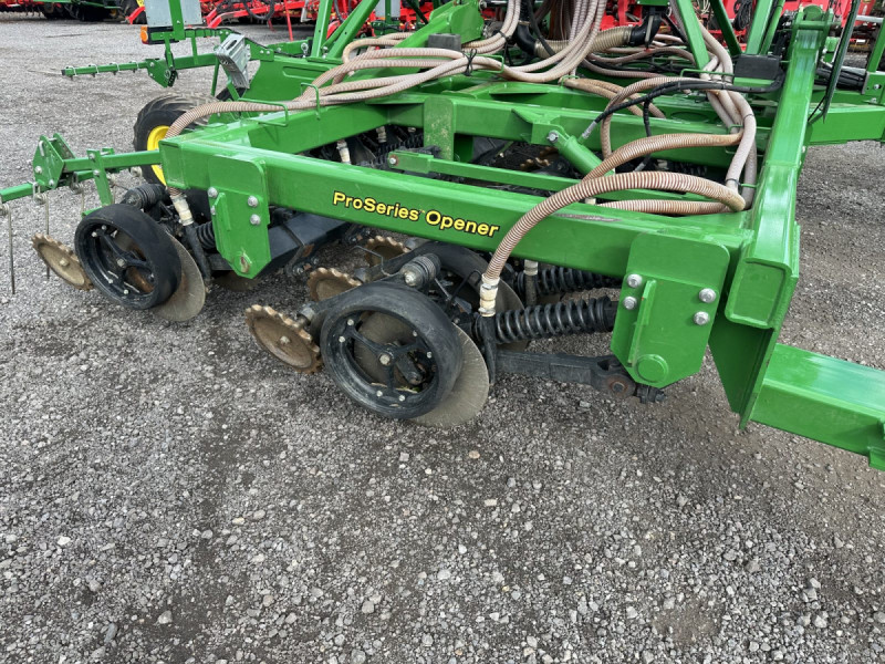 2020 John Deere 750A 6m ProSeries Opener