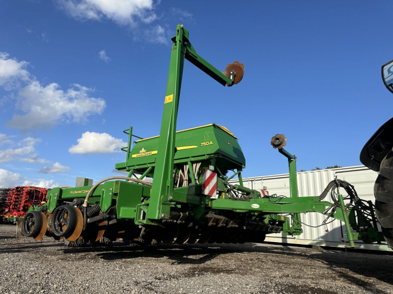 2020 John Deere 750A 6m ProSeries Opener 