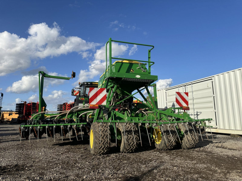 2020 John Deere 750A 6m ProSeries Opener 