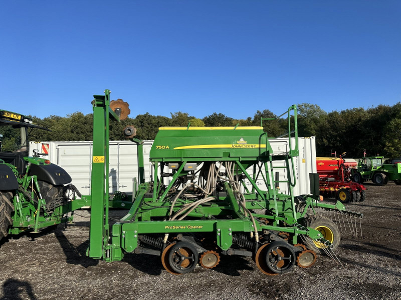 2020 John Deere 750A 6m ProSeries Opener 