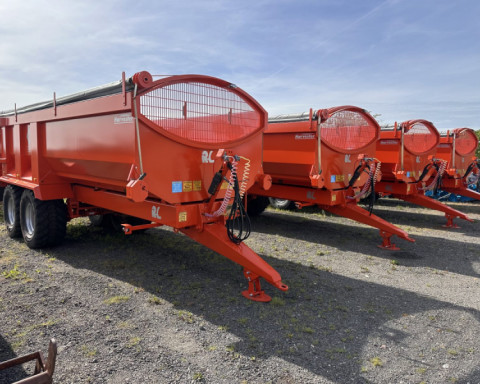 2022 Larrington HARVESTER 14 tonnes long body 24'