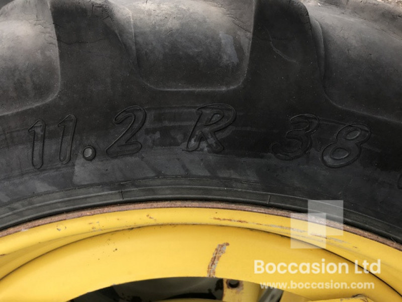 Kleber 300/95r52 11.2r38